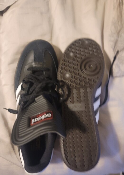 adidas Samba Black and White Retro Soccer-Inspired Sneakers Released Nov. 2019 main image 5